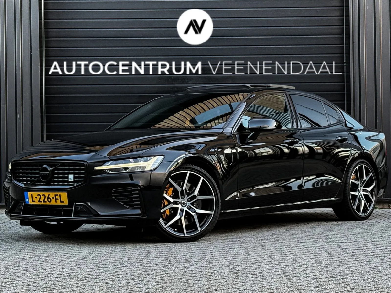 Volvo S60 (2021) — foto 1