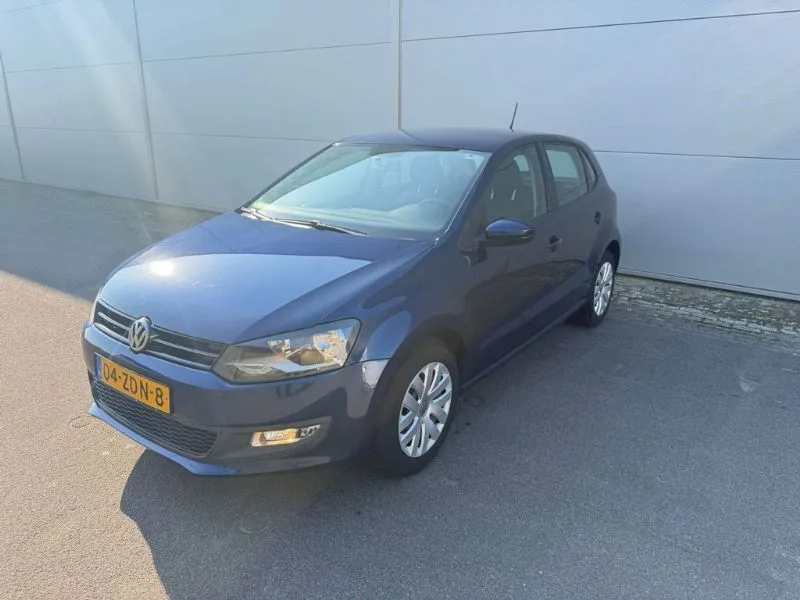 Volkswagen Polo (2012) — foto 1