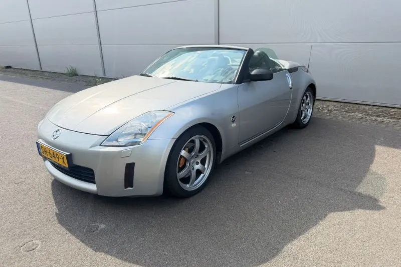 Nissan 350Z (2005)