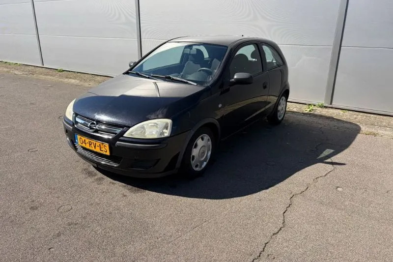 Opel Corsa (2005)