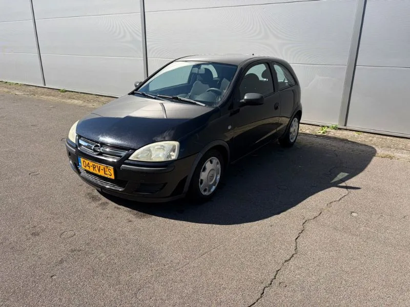 Opel Corsa (2005) — foto 1