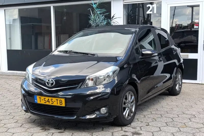 Toyota Yaris (2014)