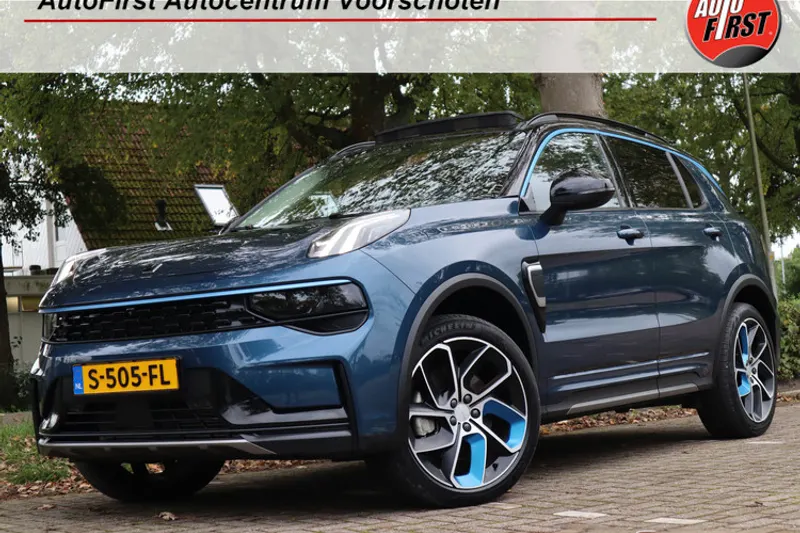 Lynk & Co 01 (2023)