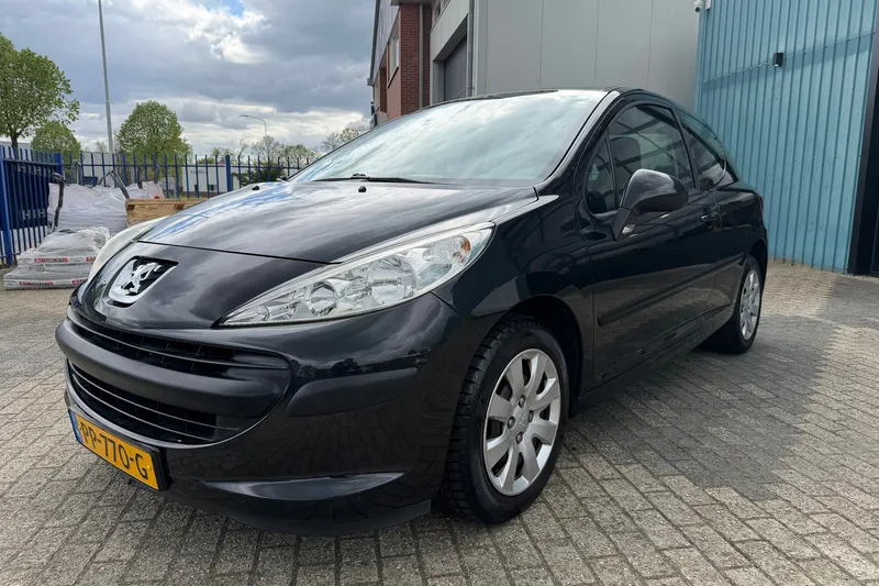Peugeot 207 (2009)