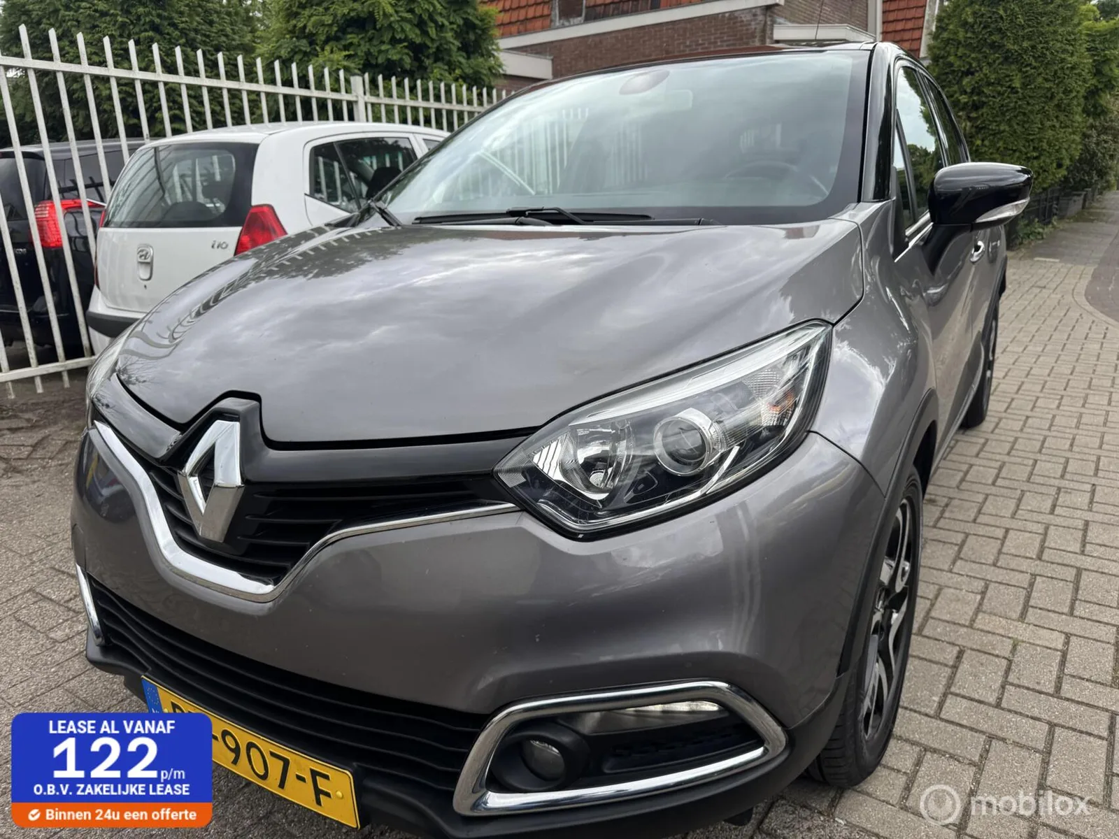 Renault Captur (2016) — foto 1