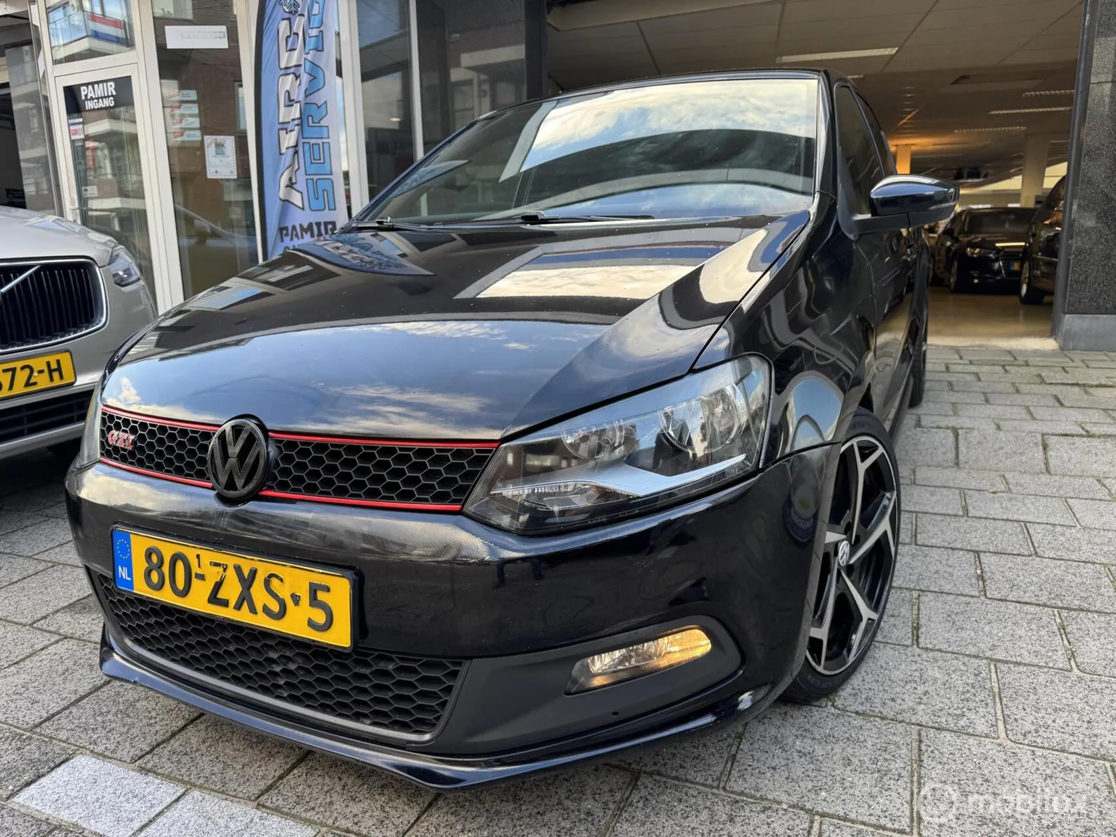 Volkswagen Polo (2011) — foto 1