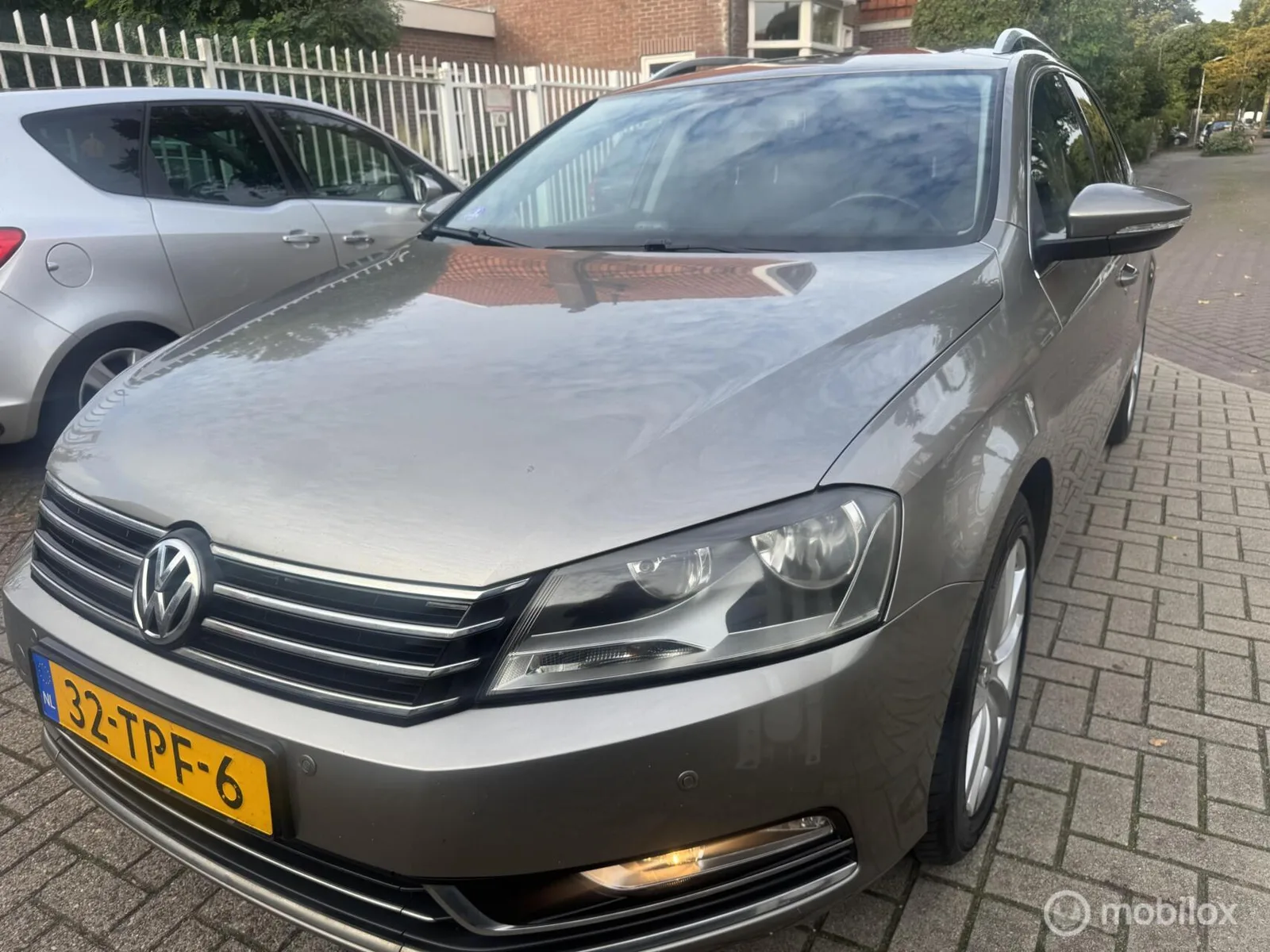 Volkswagen Passat (2012) — foto 1