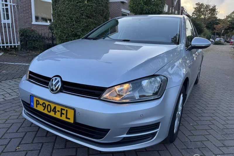 Volkswagen Golf (2014)