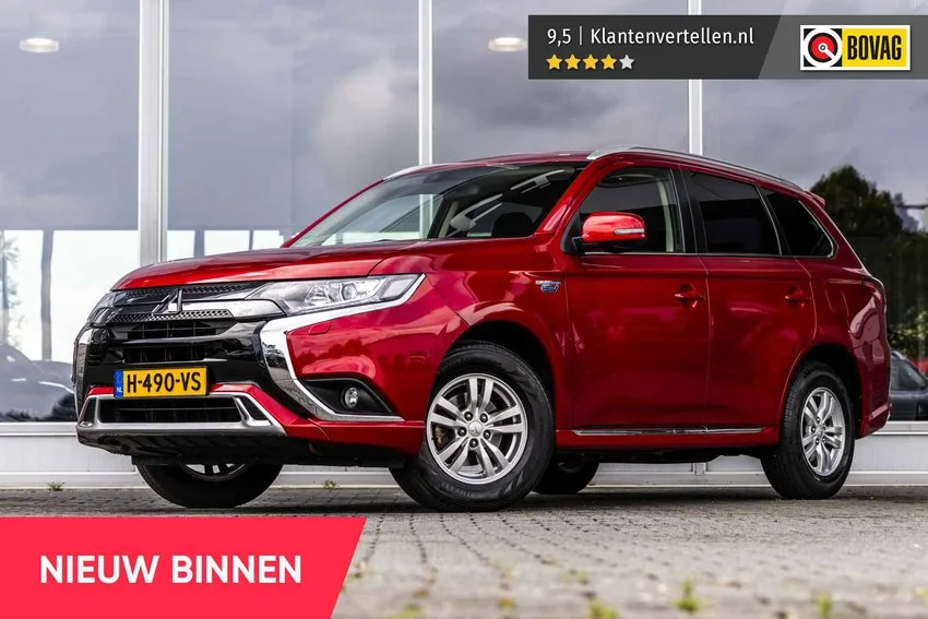 Mitsubishi Outlander (2020) — foto 1