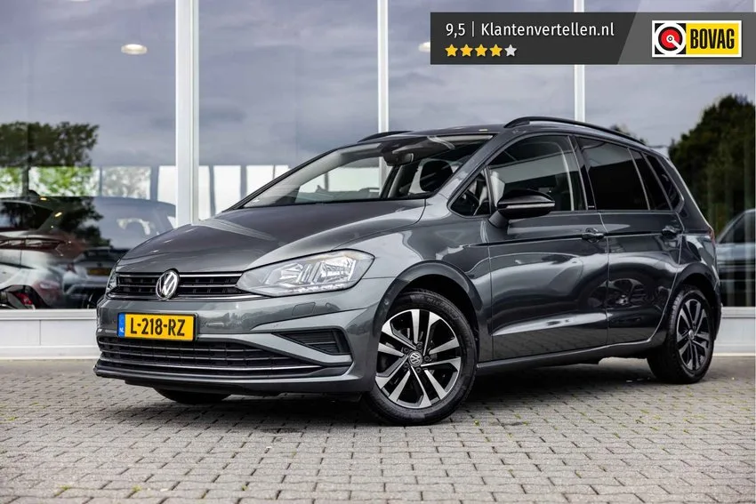 Volkswagen Golf (2019) — foto 1