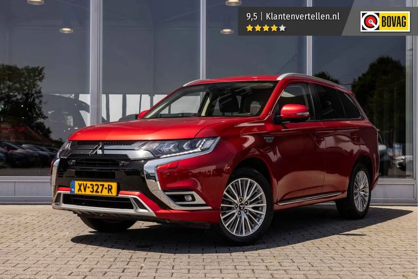Mitsubishi Outlander (2019) — foto 1