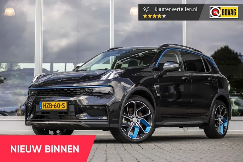 Lynk & Co 01 (2022)