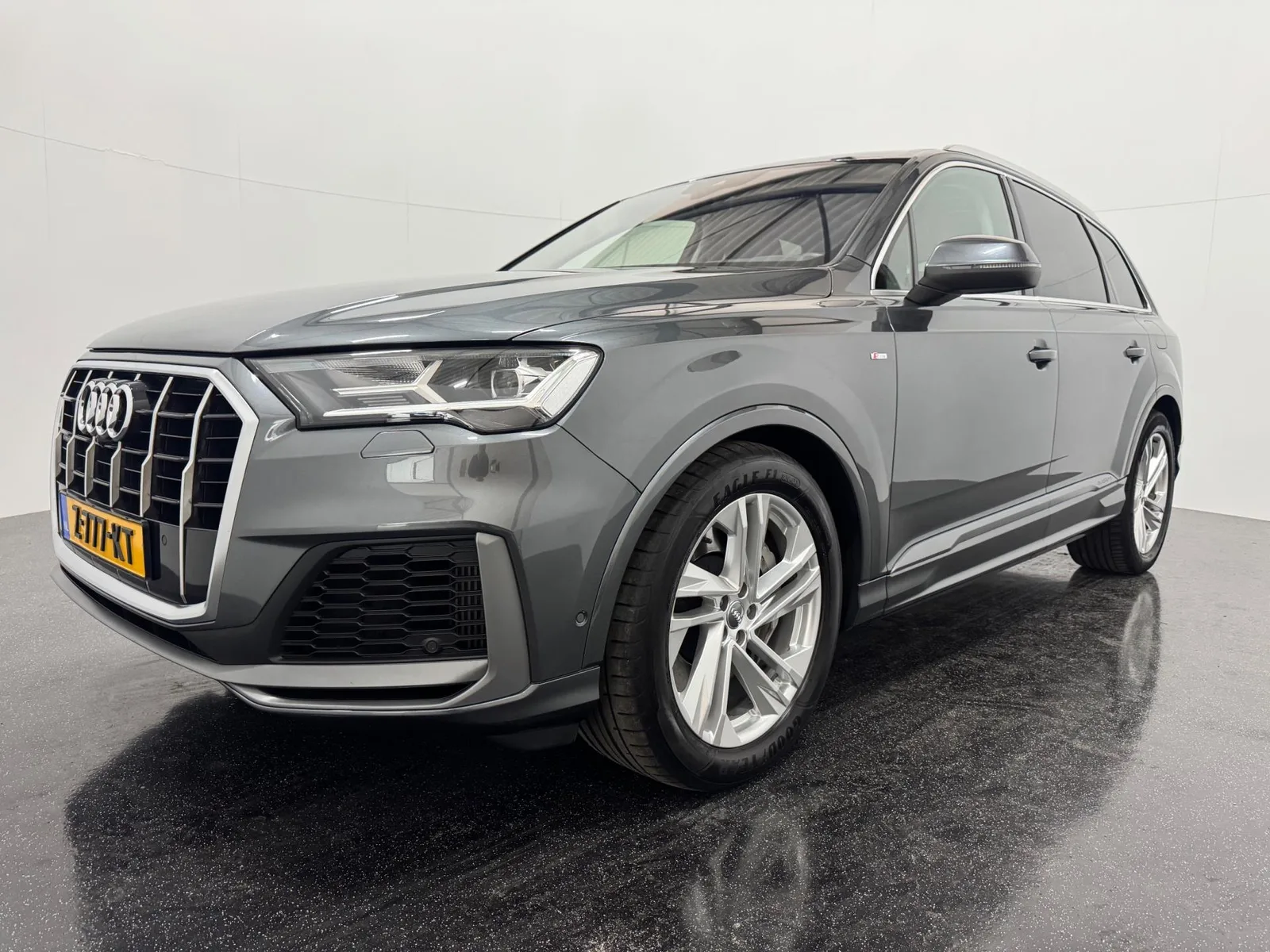 Audi Q7 (2020) — foto 1