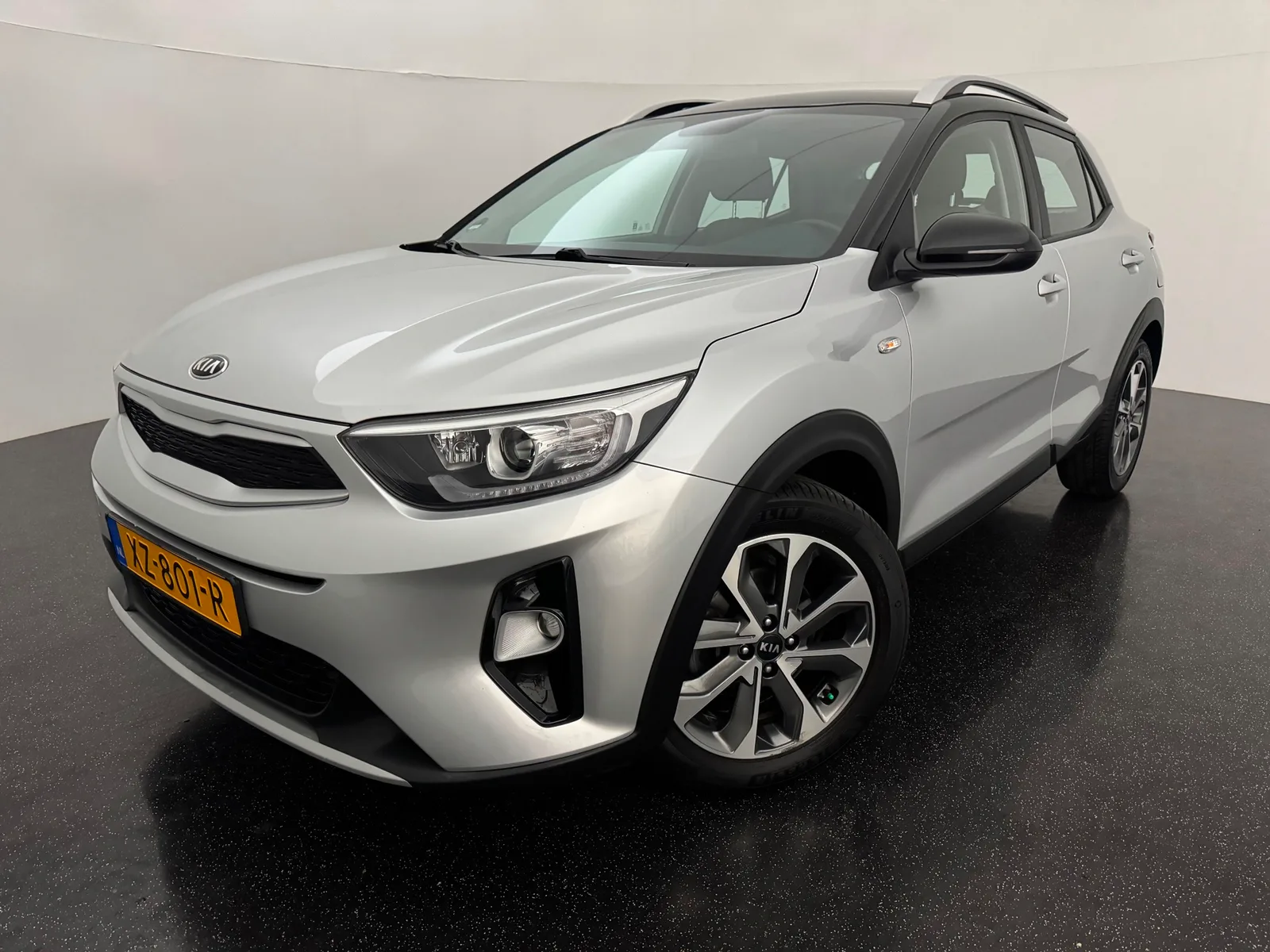 Kia Stonic (2019) — foto 1