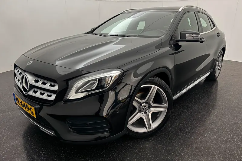 Mercedes-Benz GLA (2017)