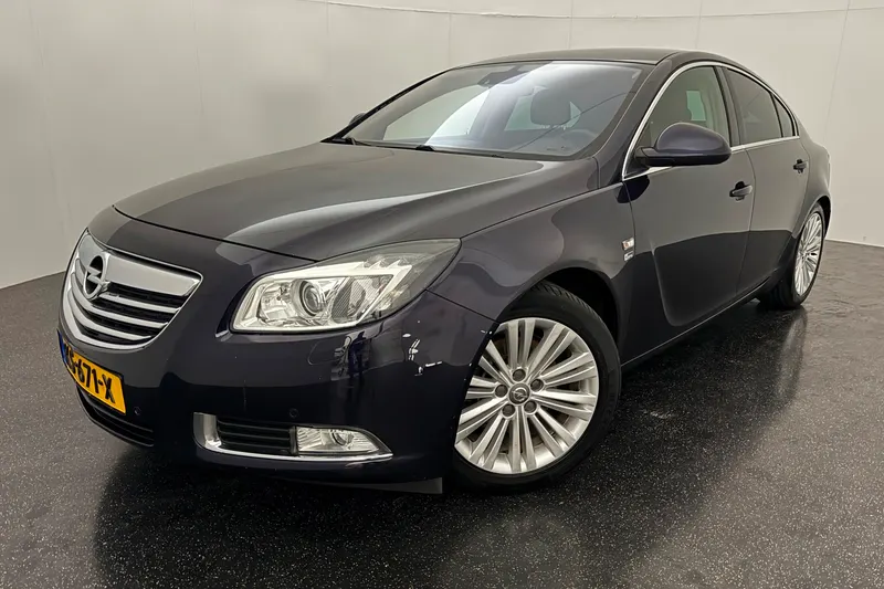 Opel Insignia (2012)