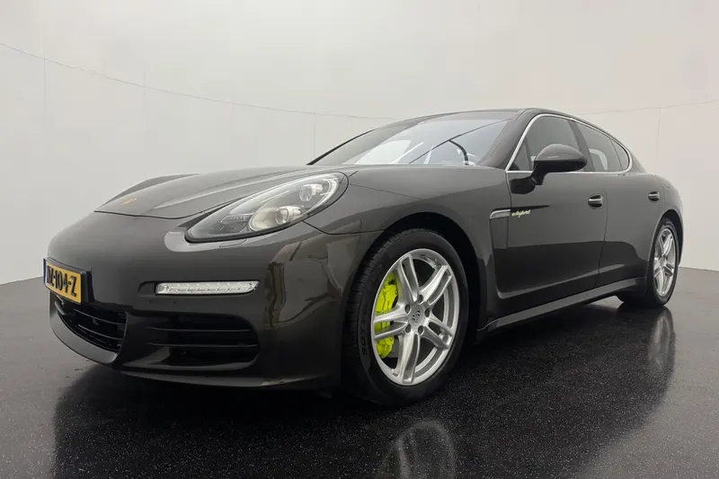 Porsche Panamera (2013)