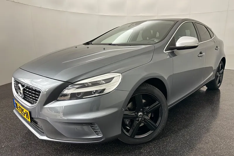 Volvo V40 (2018)