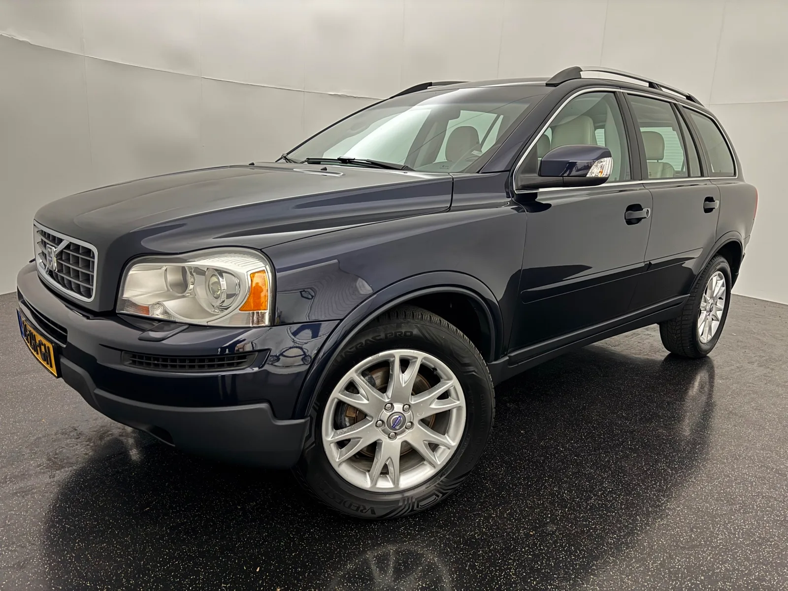 Volvo XC90 (2008) — foto 1