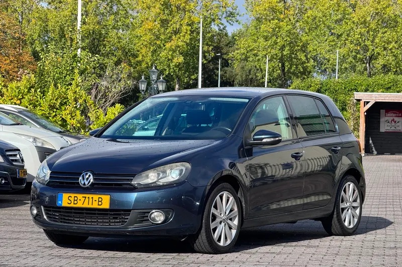 Volkswagen Golf (2010)