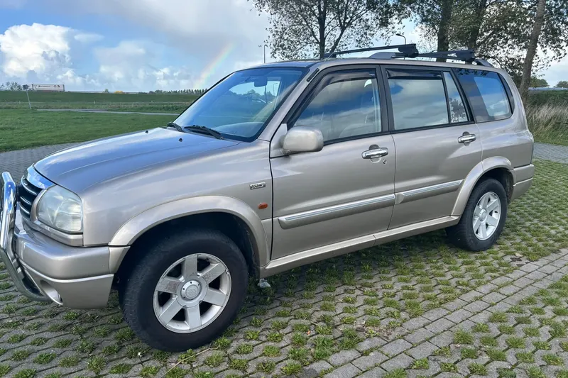 Suzuki Grand Vitara (2002)