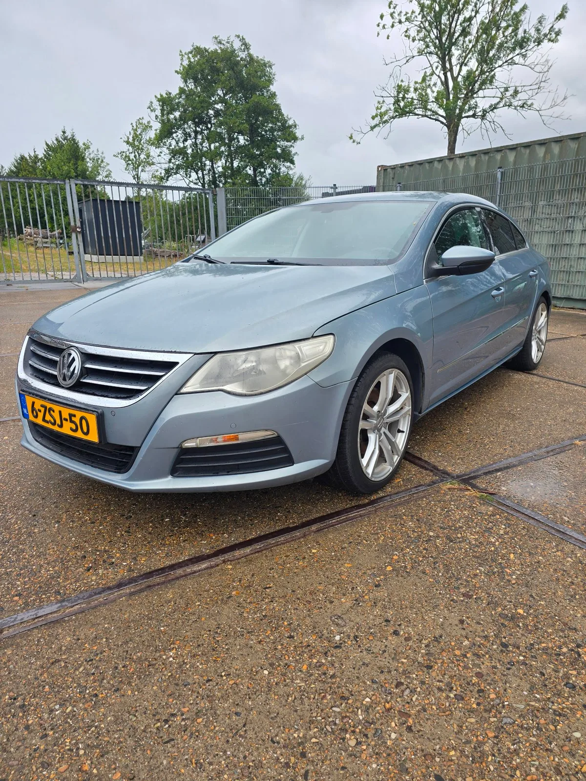 Volkswagen Passat (2008) — foto 1
