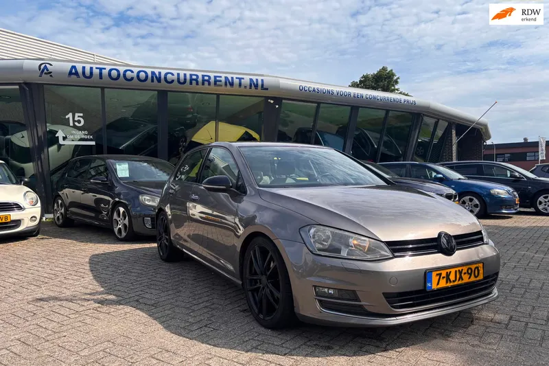 Volkswagen Golf (2013)