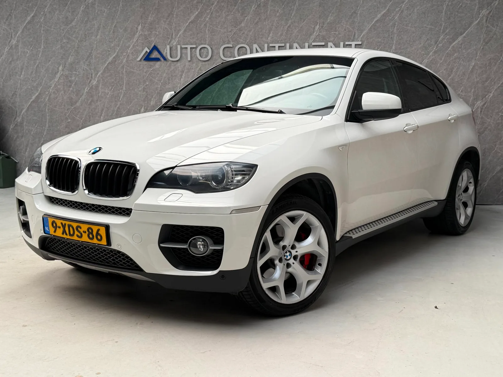 BMW X6 (2009) — foto 1