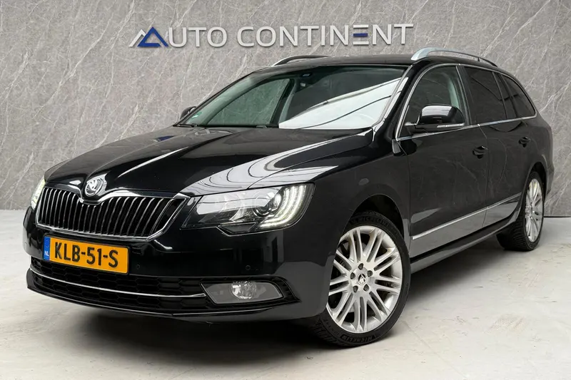 Škoda Superb (2014)