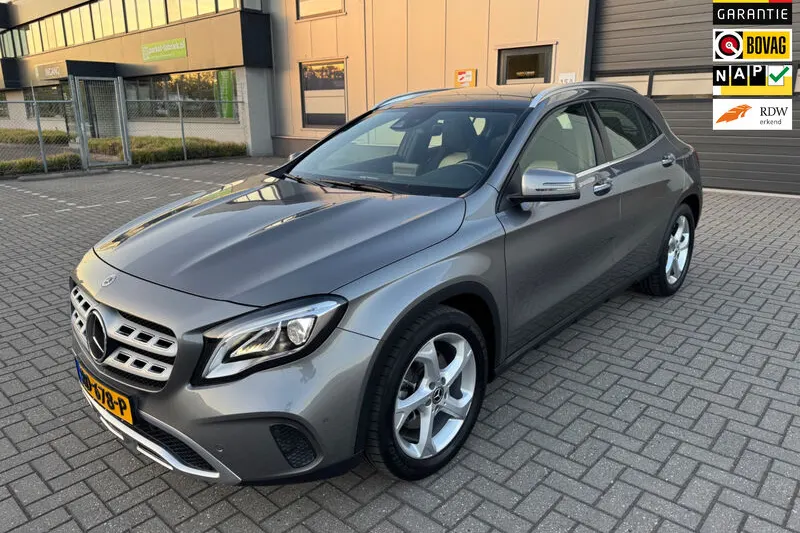 Mercedes-Benz GLA (2017)