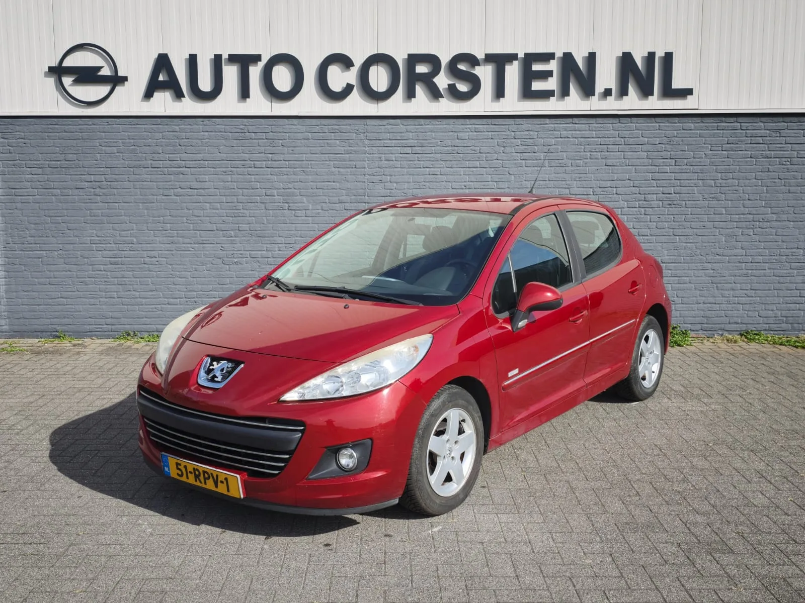 Peugeot 207 (2011) — foto 1