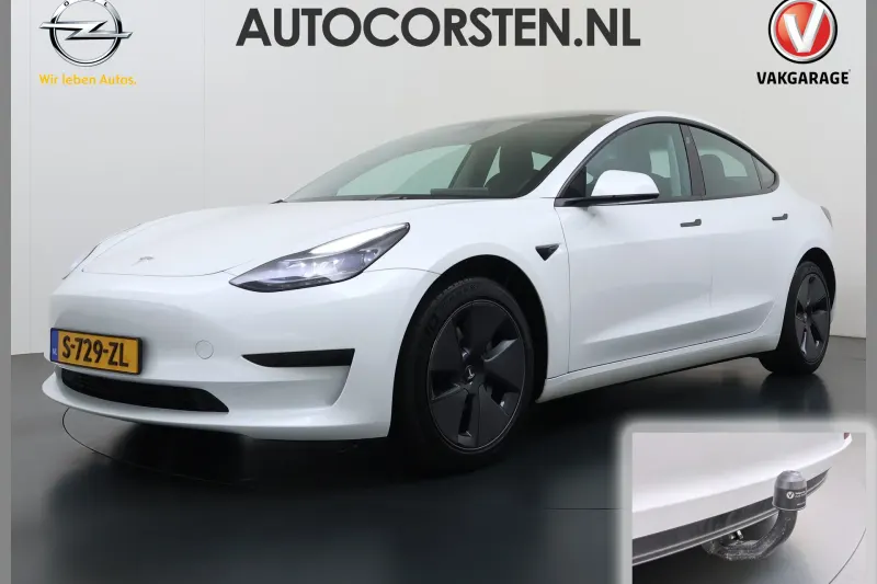 Tesla Model 3 (2023)