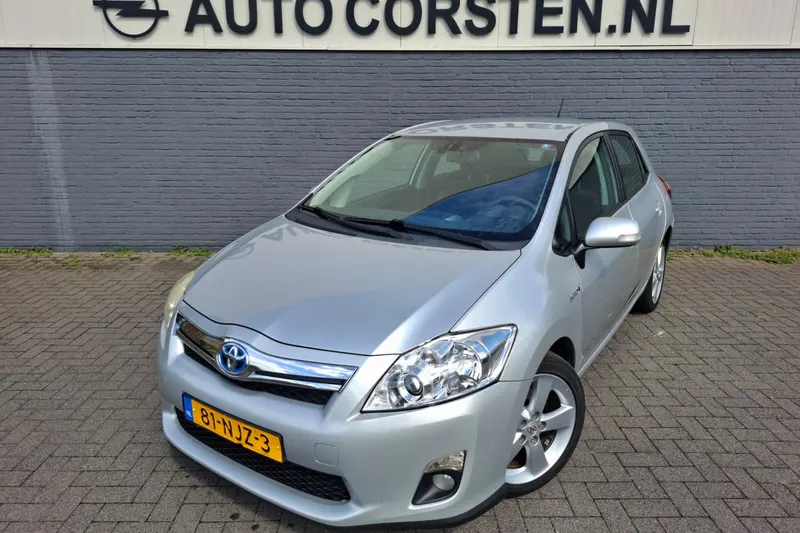 Toyota Auris (2010)