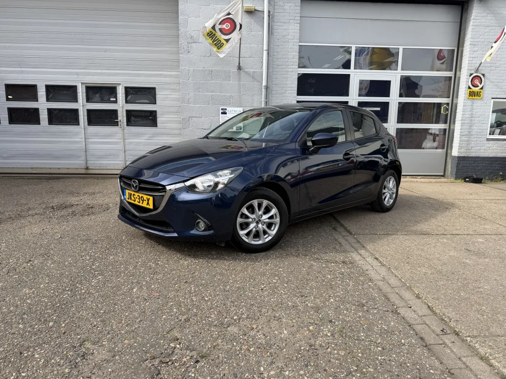 Mazda 2 (2016) — foto 1