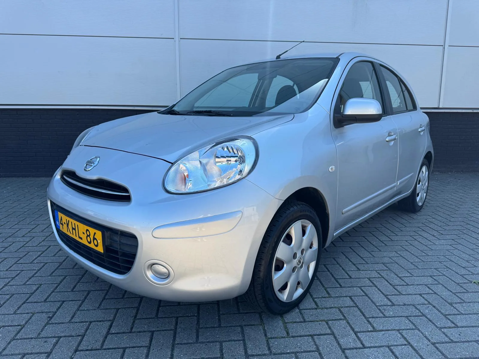 Nissan Micra (2012) — foto 1