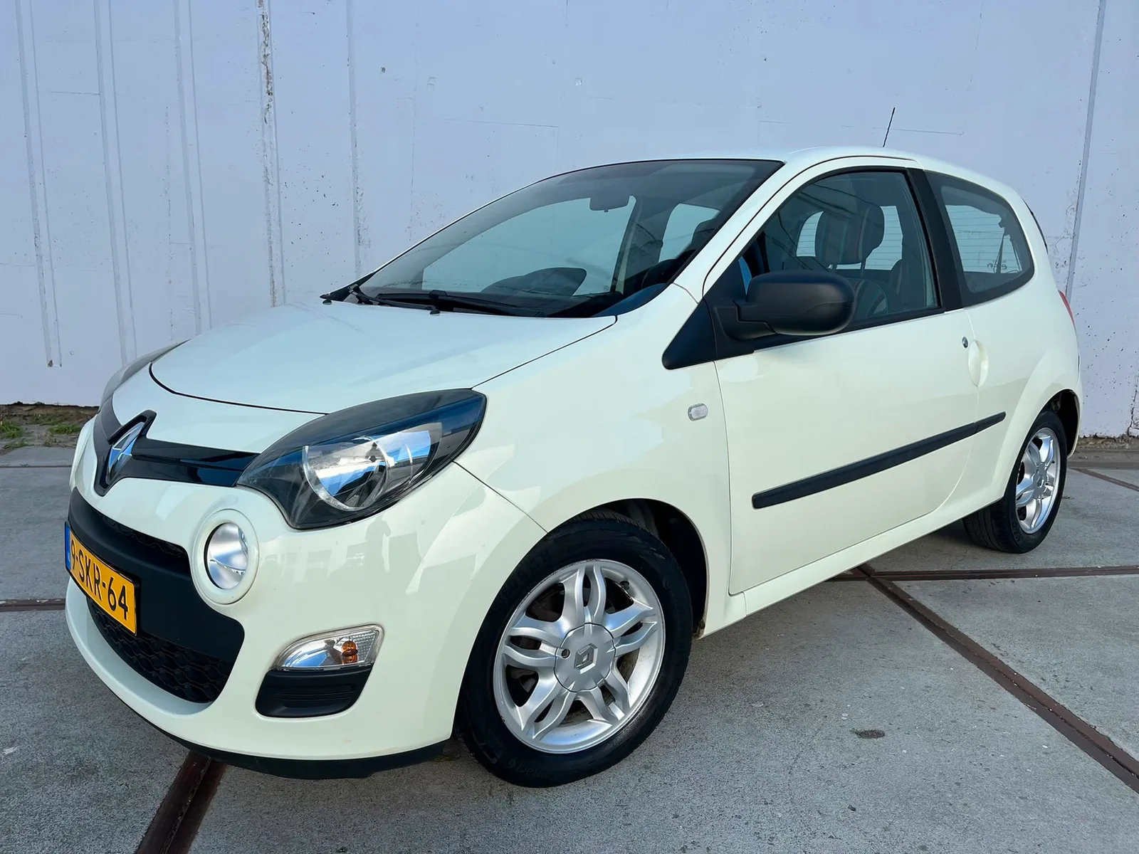 Renault Twingo (2013) — foto 1