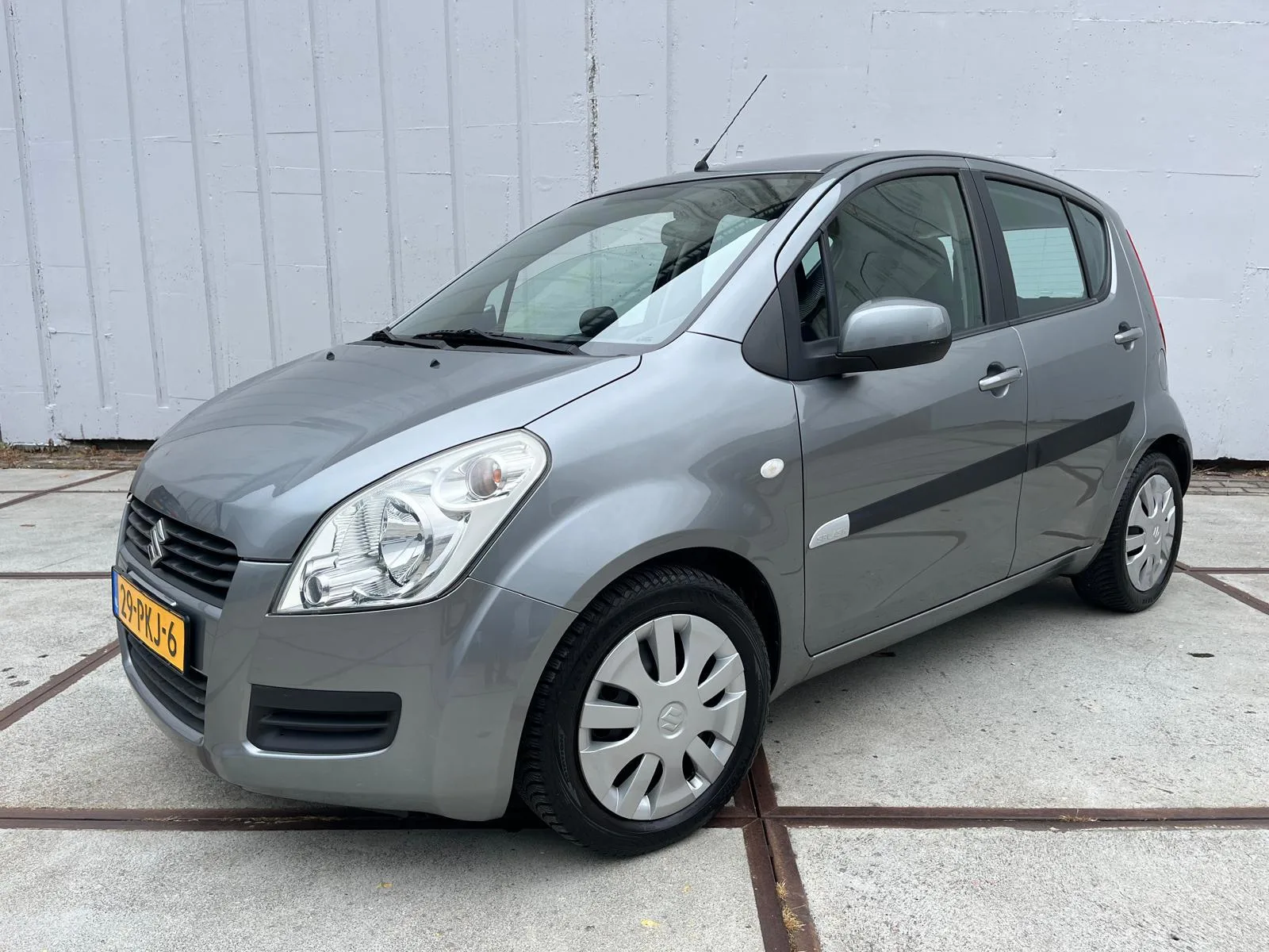 Suzuki Splash (2011) — foto 1
