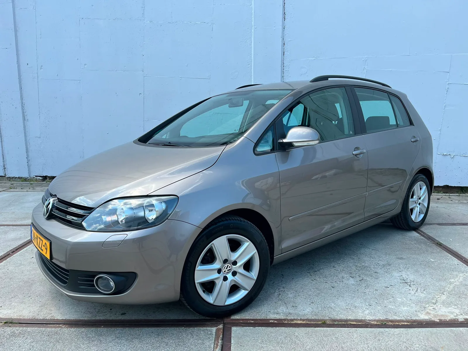 Volkswagen Golf Plus (2010) — foto 1