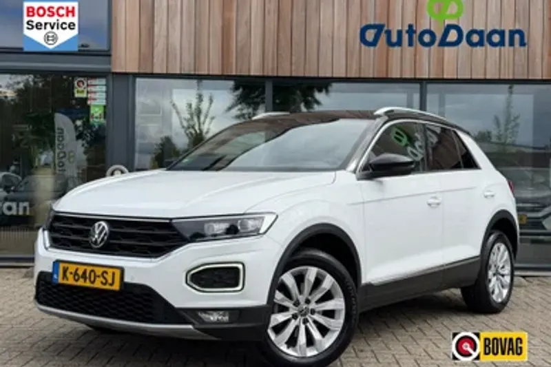 Volkswagen T-Roc (2021)