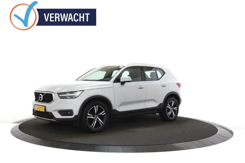 Volvo XC40 (2021)