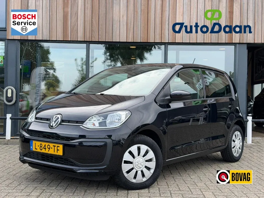 Volkswagen Up! (2021) — foto 1