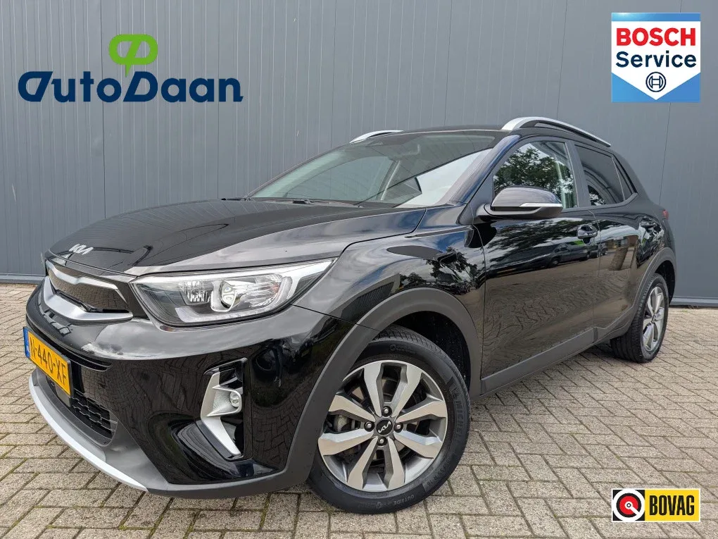 Kia Stonic (2022) — foto 1