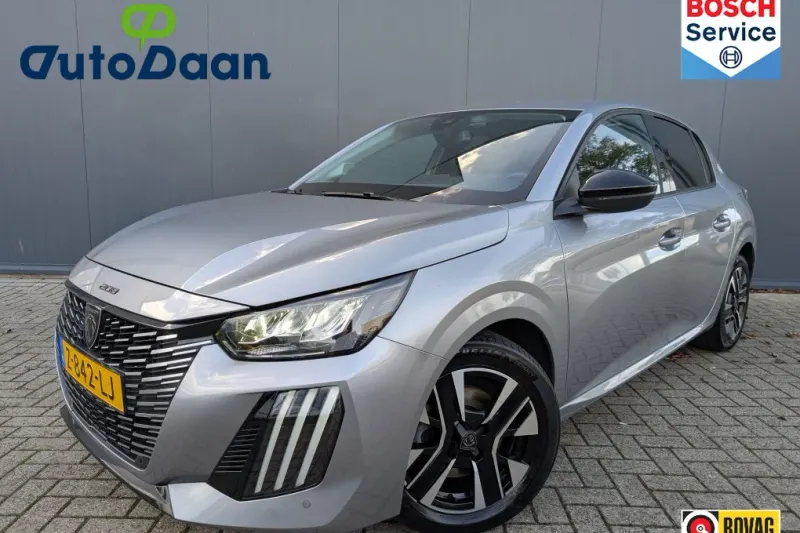 Peugeot 208 (2024)