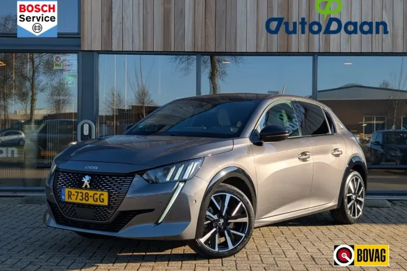 Peugeot 208 (2021)