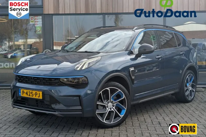 Lynk & Co 01 (2022)