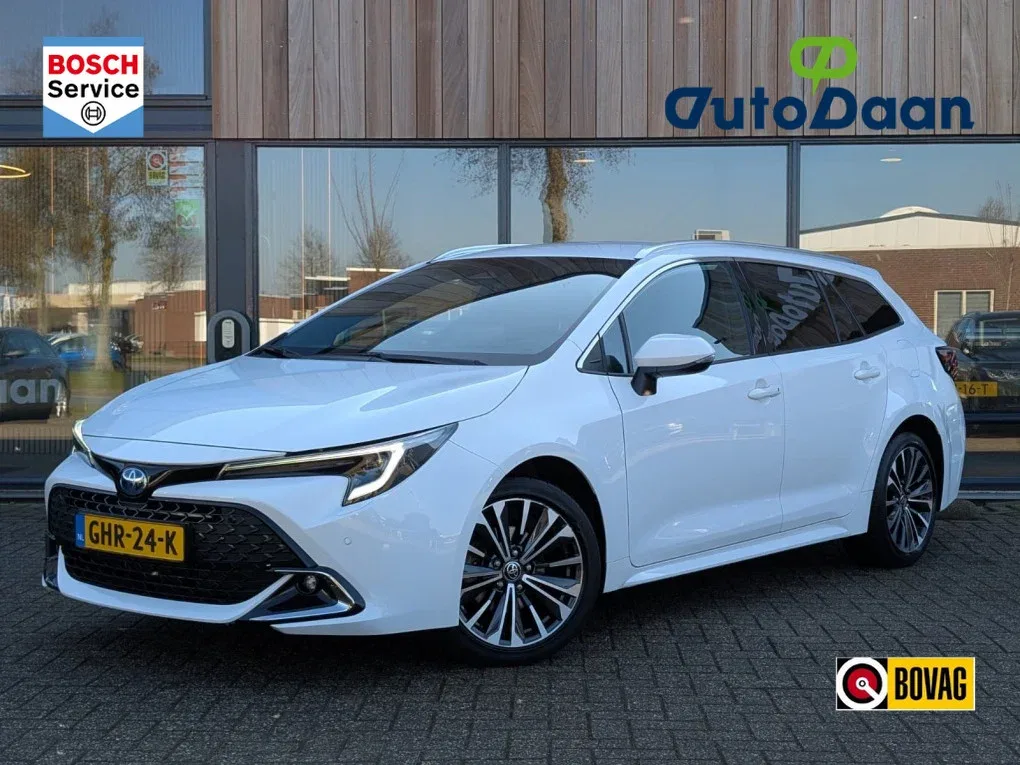 Toyota Corolla (2024) — foto 1
