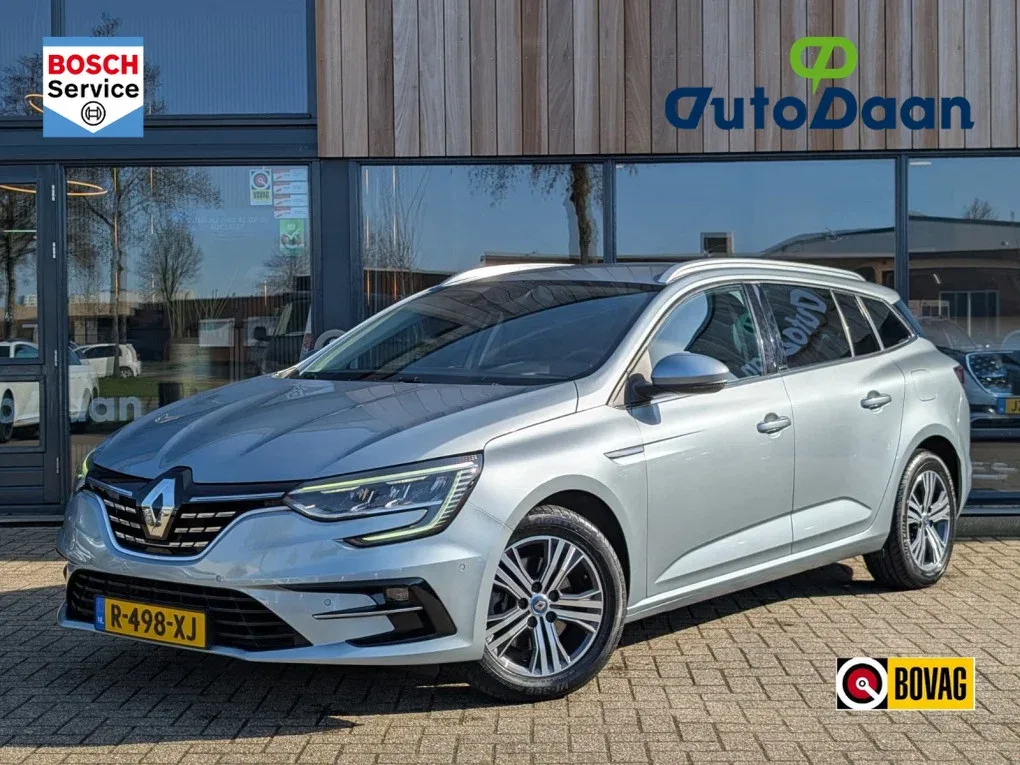 Renault Mégane E-Tech (2021) — foto 1
