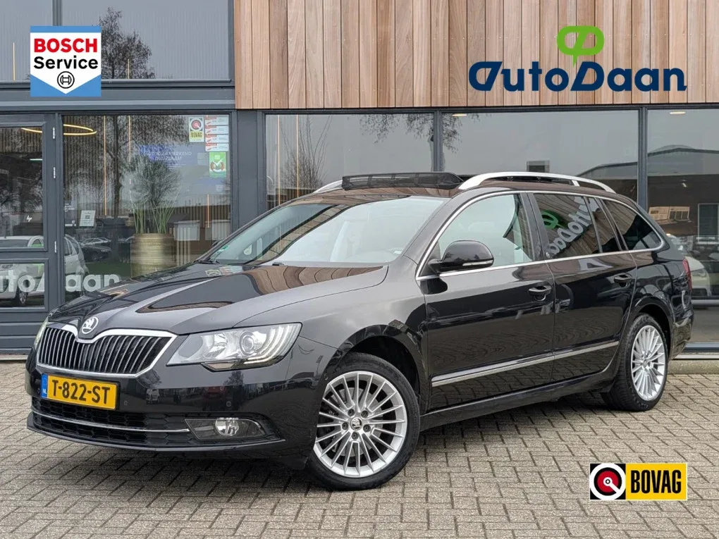 Škoda Superb (2015) — foto 1