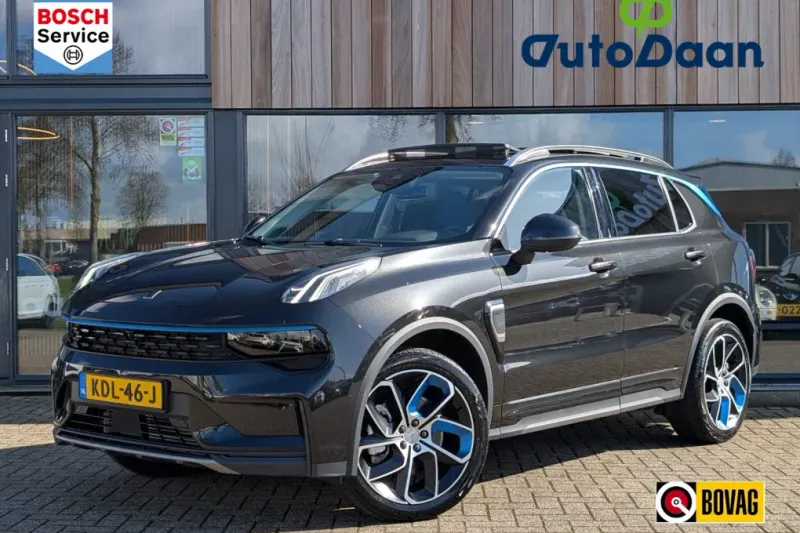 Lynk & Co 01 (2022)