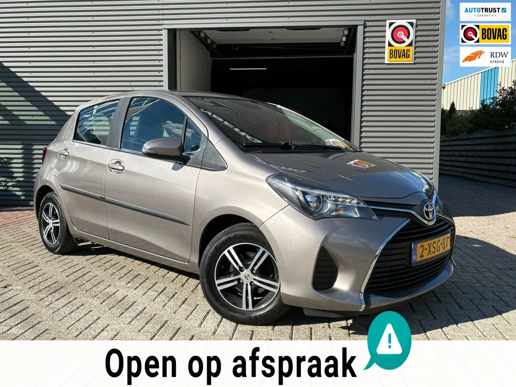 Toyota Yaris (2014) — foto 1